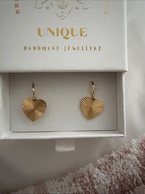 Nique Gold plated Heart Drop Earrings - Handmade Jewelry